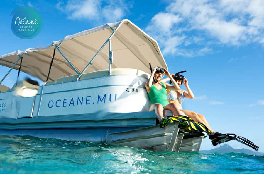 5 Islands Tour: New OCÉANE Private Pontoon Boat cruise - What the $871 price buys you