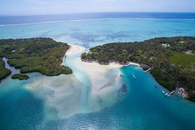 All inclusive SPEEDBOAT FULL DAY to ILE AUX CERF & GRSE WATERFALL - GRSE Waterfall and the monkeys