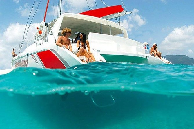 Catamaran Experience to Ile aux cerf: incl: Parasailing, Lunch, GRSE & Transfer - Three hours around Ile aux Cerfs