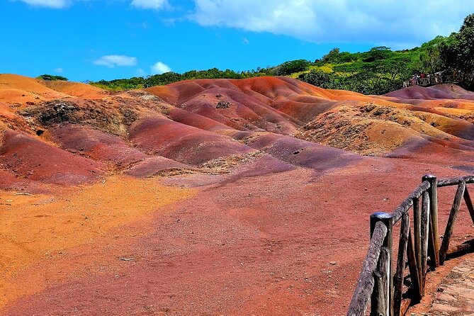 Chamarel 7 Colours and Waterfalls - Exclusive South West Tour - Black River Gorges views and a quick refreshment stop