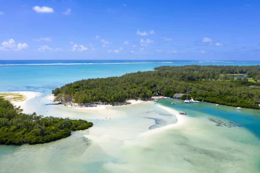 Exclusive Private Catamaran to Ile Aux Cerfs with Lunch - Snorkeling inside the east coast lagoon
