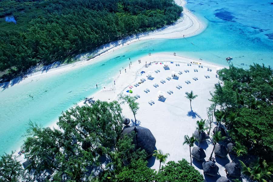 Exclusive Private Catamaran to Ile Aux Cerfs with Lunch - Sailing back through the lagoon