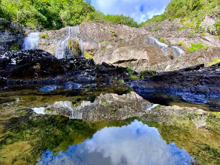 From Quatre Cocos: Tamarind Falls Hiking Day Trip - Small-group advantages and limits