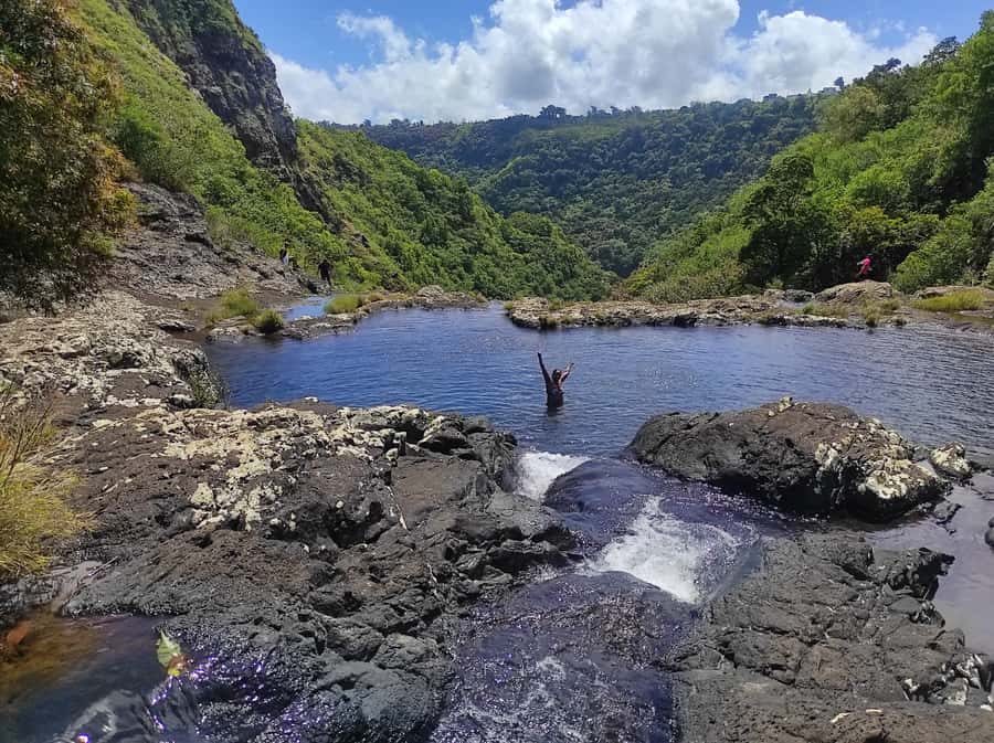 From Quatre Cocos: Tamarind Falls Hiking Day Trip - Is the $155 price fair?