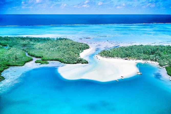 Full Day Ile aux Cerfs Speedboat Trip With Hotel Transfers (Private or Shared) - Is the $127.44 price good value?