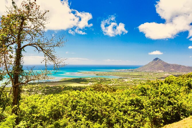 Full Day Private car only Guided SOUTH WEST of Mauritius - What this private Mauritius day is really like