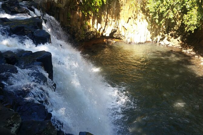 Full Day Private Tour in South of Mauritius - Chamarel’s colored earth and 100-meter waterfall