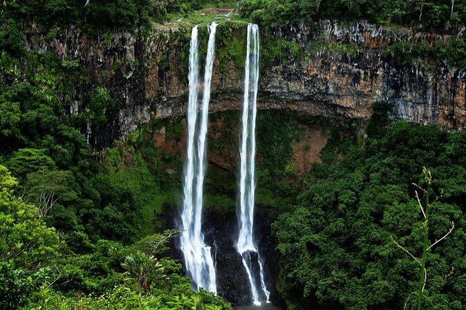 Full Day South Guided Tour Mauritius: Including Lunch - The Seven Coloured Earths finish the scenic route