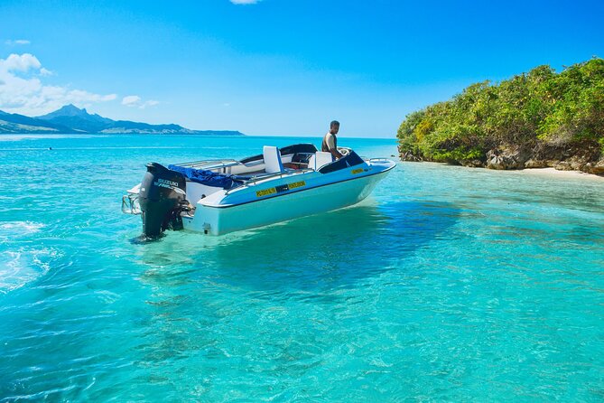 Full Day Tour 5 Island to Ile Aux Cerfs Incl. Lunch and Transfer - Grand River South East Waterfall by speedboat