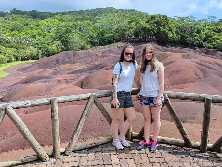Full day tour personal chauffeur - Scenery, markets, and Mauritian food