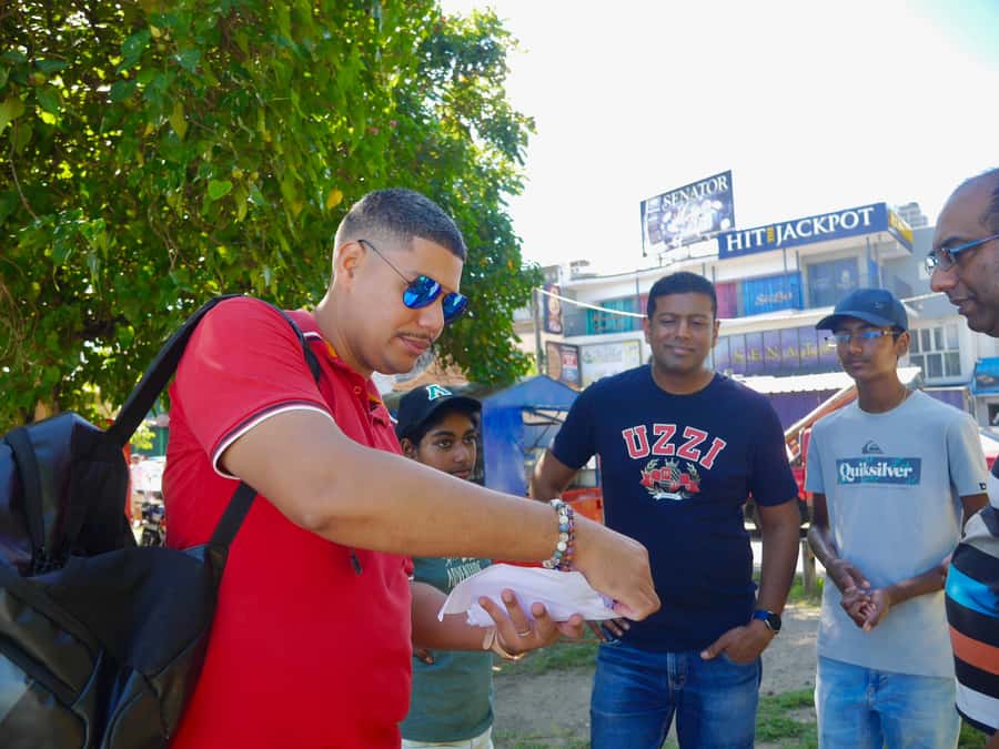 Grand Baie: Coastal Cuisine & Culture Walking Tour - Who will get the most from this Grand Baie walk