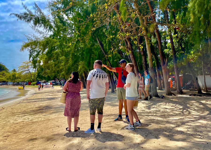 Grand Baie: Coastal Cuisine & Culture Walking Tour - Practical details for a comfortable walk