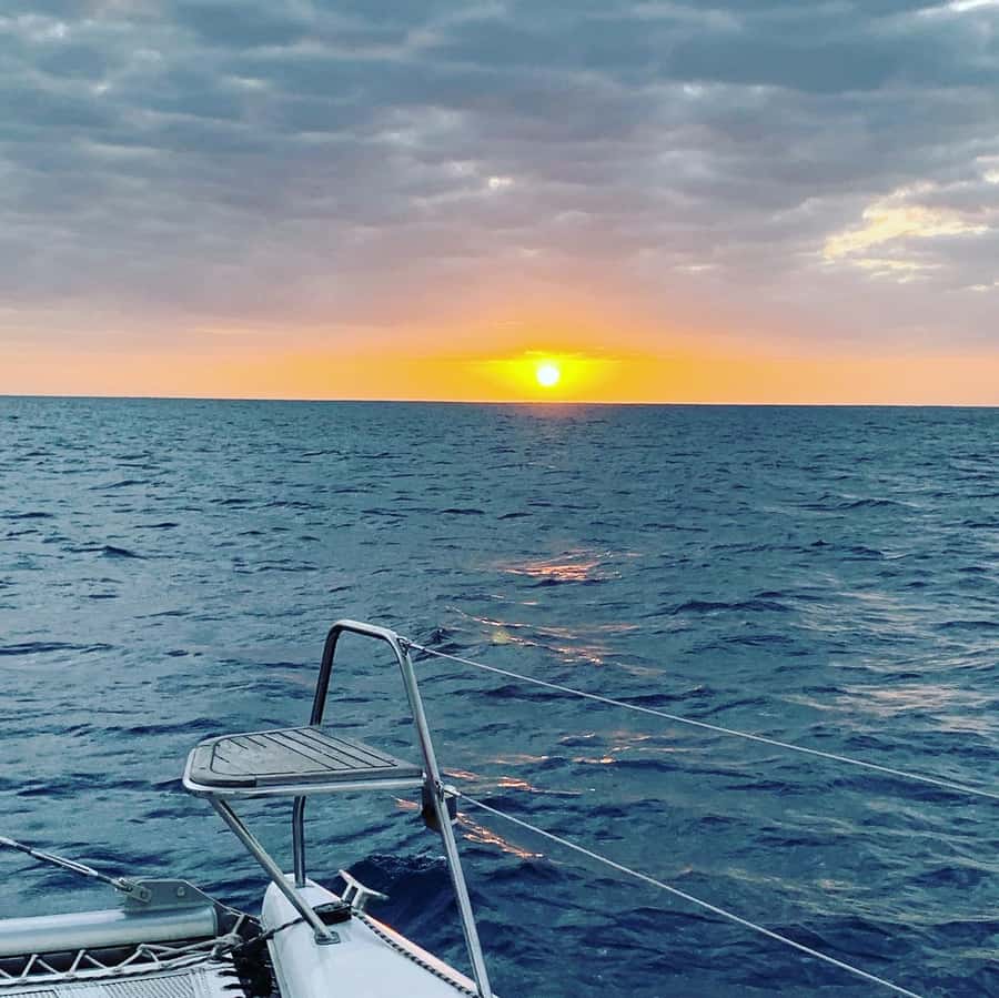 Grand Baie: Cocktail & Sunset Catamaran Cruise - Key points to know before booking