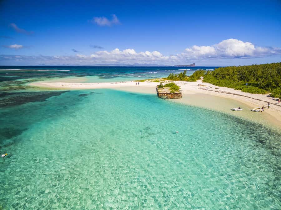 Grand Baie: Three Islands Private Boat Trip and Beach BBQ - Flat Island, the main prize of the morning