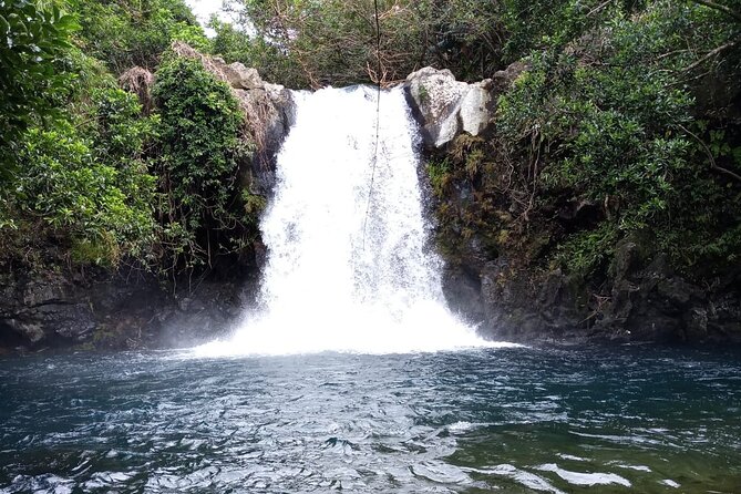 Guided Hiking The 7 WATERFALLS with relaxing car tour in the end - Light food, water, and the practical meaning of lunch