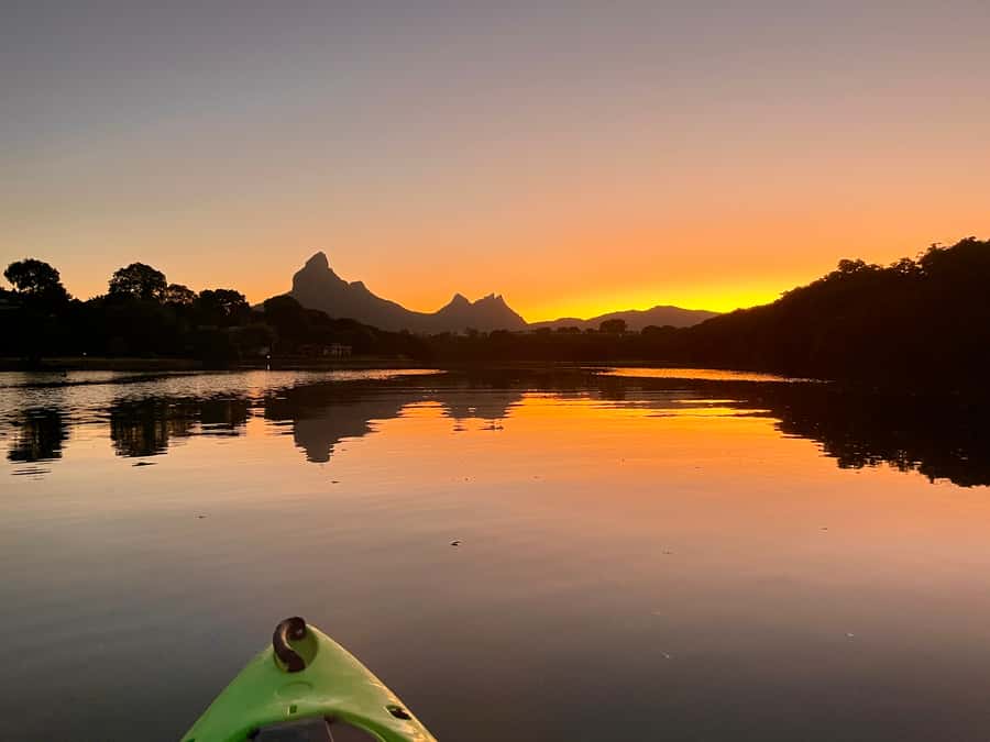 Guided Sundowner Kayak Tour - The sundowner: drinks, reflections, and fading light