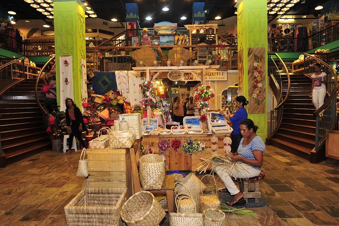 Historical Guided Day Tour : City - Sugar World - Botanical Garden - Two hours around Caudan Waterfront and Port Louis
