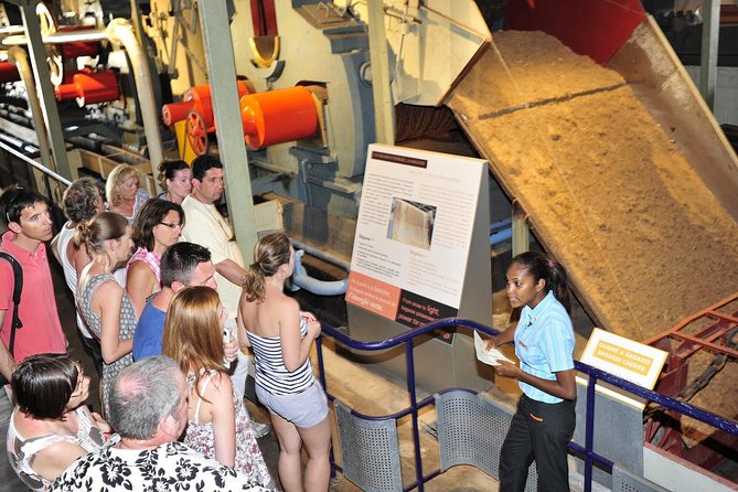 Historical Private Guided Tour, City-SugarWorld-Botanical Garden - Min.2 persons - What this full-day Mauritius route does well