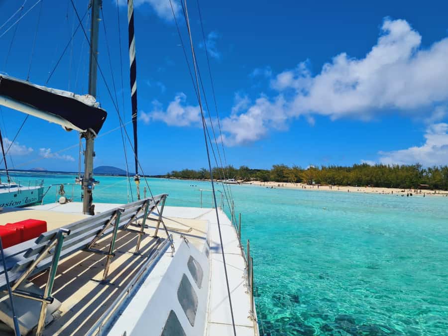 Ilot Gabriel: Catamaran Cruise & BBQ Lunch - Who will enjoy this catamaran day?