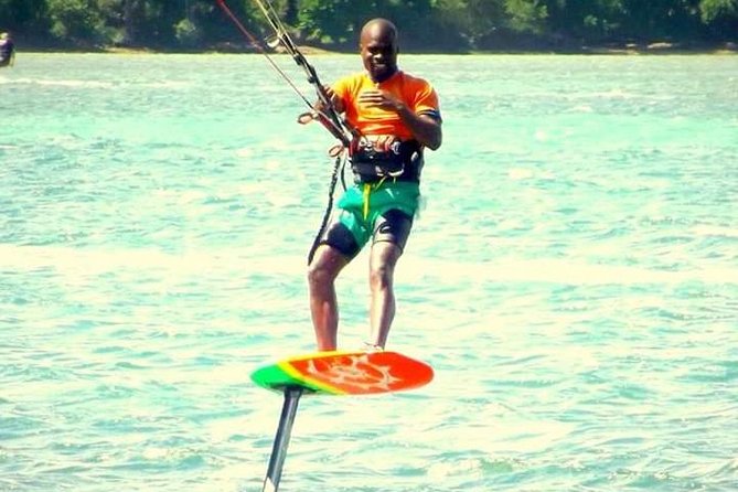 Kitesurfing lesson and rental at a cheaper price and with qualified instructor - What happens during the two-hour lesson