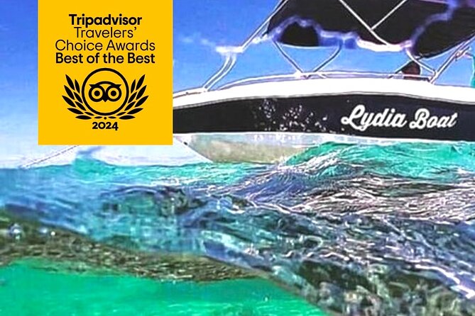 Lydia Boat Mauritius :Private boat tour:Whales&Dolphins encounter - Why the early start at Le Morne matters