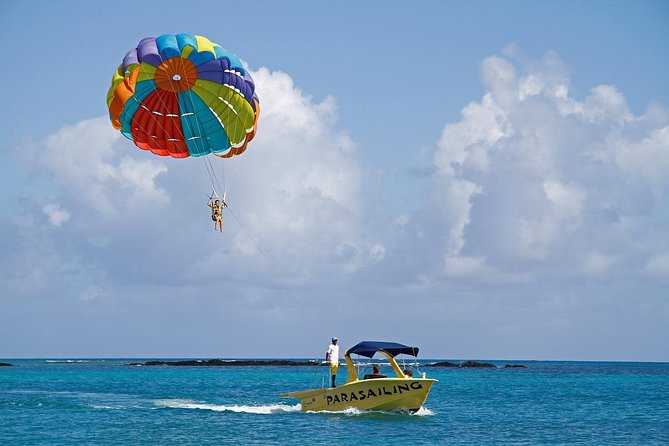 Marvelous Ile aux Cerf island: Speed Boat, Parasailing, Lunch & GRSE waterfall - Starting in Trou d’Eau Douce at 8:30 am