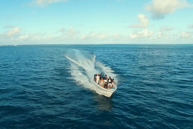 Marvelous Ile aux Cerf island: Speed Boat, Parasailing, Lunch & GRSE waterfall - Lunch at Islet Margenie