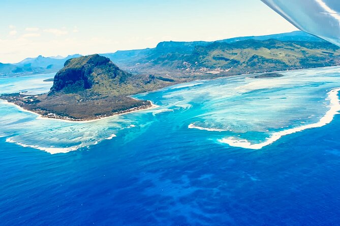 Mauritius 5-Day Private Excursion and Cruise - Grand Bassin and the Seven Coloured Earth