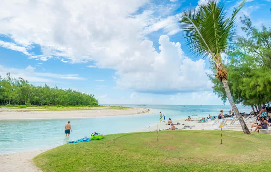 Mauritius: 5 East Coast Islands Tour with Snorkeling & Lunch - Grande River South East waterfall by boat