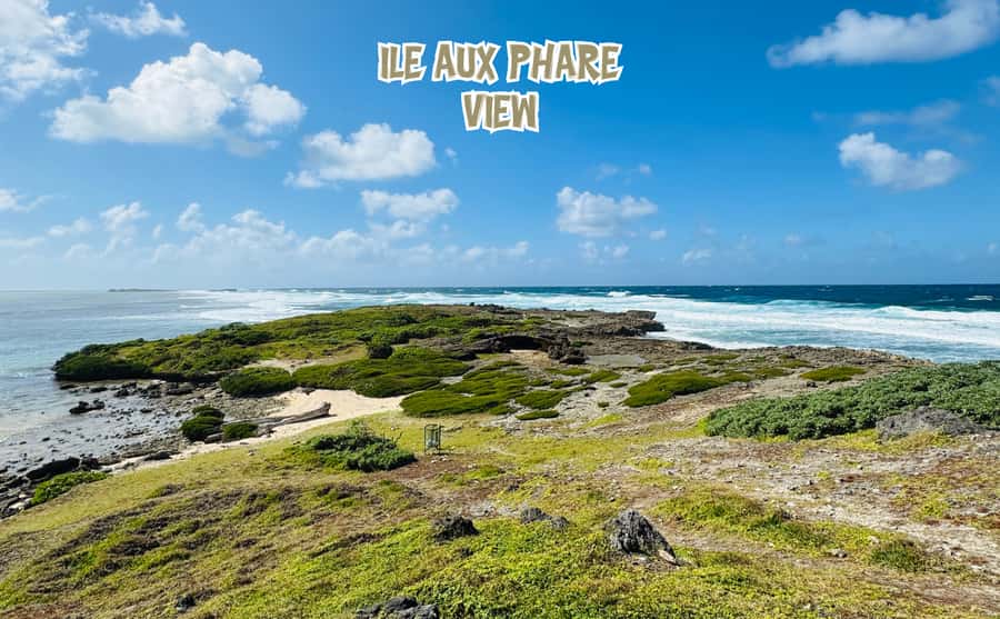Mauritius: 5 Islands of the East Speedboat Tour with BBQ - Îlot Flamants and the five-island question
