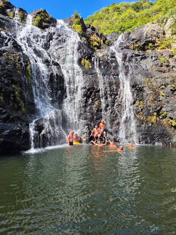 Mauritius-7 waterfalls short loop - Photos taken while you hike