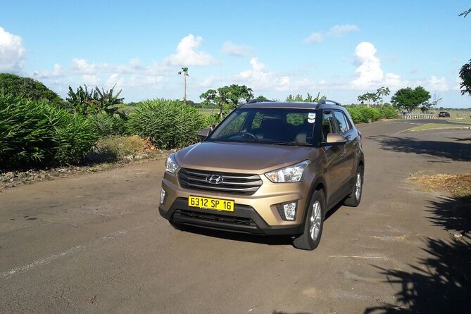 Mauritius Airport Transfer to Island Hotels by SUV Car - What the private SUV can and cannot carry