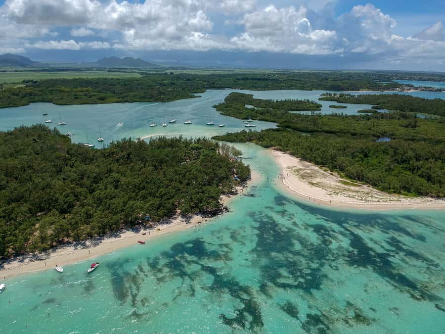 Mauritius: Boat trip to Ile aux Cerfs with Lunch/waterslide - BBQ lunch, drinks, and the social side of the cruise