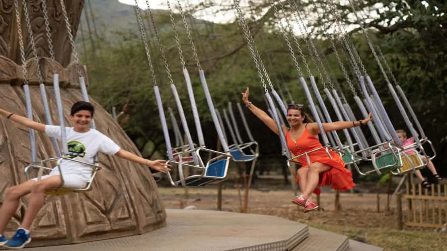 Mauritius: Casela Nature Parks Entrance Ticket with Transfer - How much value do you get for $255?
