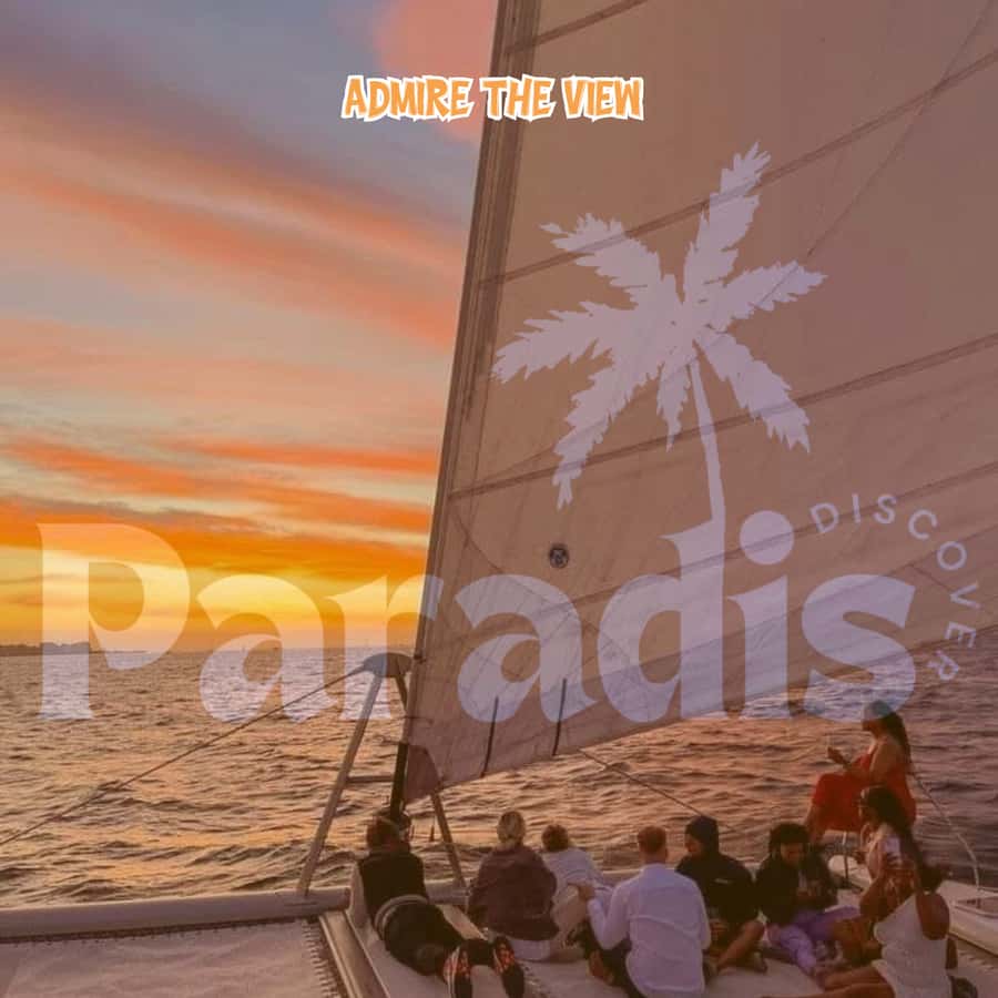 Mauritius: Catamaran Sunset Cruise with Food, Drinks & DJ - Dinner on the catamaran after dark