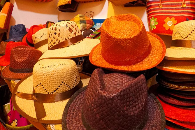 Mauritius City Tour, ALL INCLUSIVE Day Trip, Private SUV Car with Guide - Caudan Waterfront: shopping with a one-hour pause