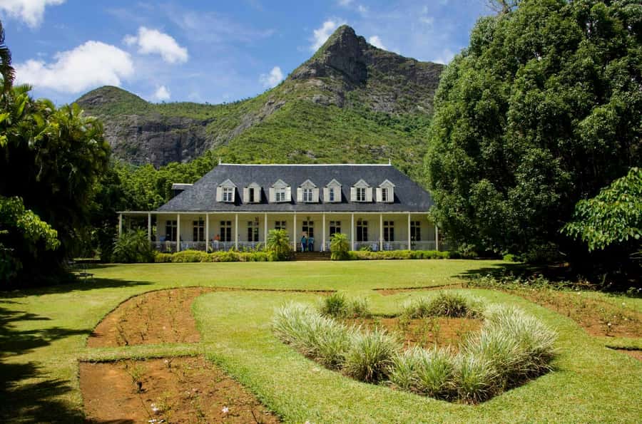 Mauritius: Exclusive North Tour with Pickup - Looking over the capital from Fort Adelaide