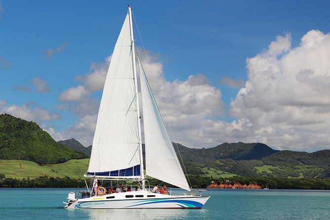 Mauritius : Full day All inclusive Ile aux cerfs Catamaran cruise - Sailing across Mauritius’s southeast lagoon