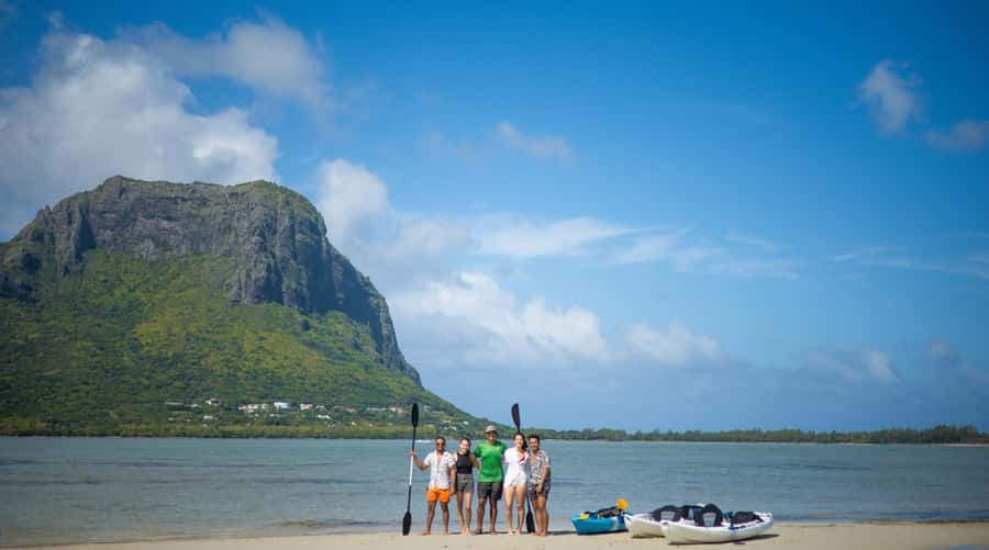 Mauritius: Guided Kayak tour to Benitiers Island - Key points at a glance