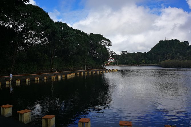 Mauritius Guided South Tour (Private) - The Bassin Blanc road and the changing route