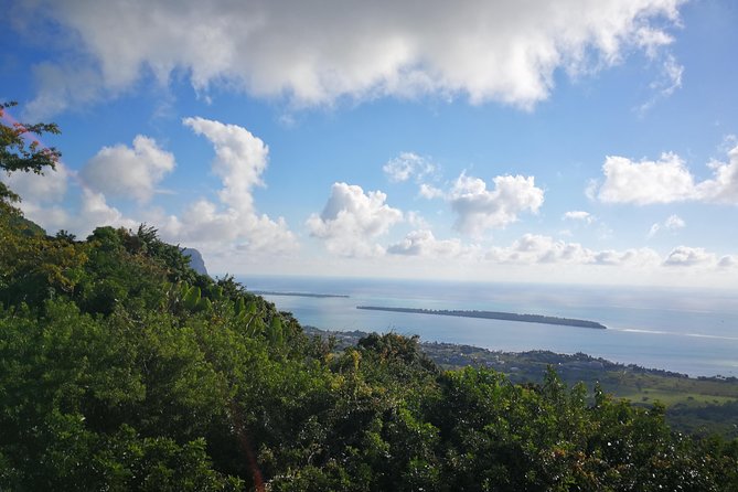 Mauritius Guided Southwest tour (Private) - Your driver can make or break the day