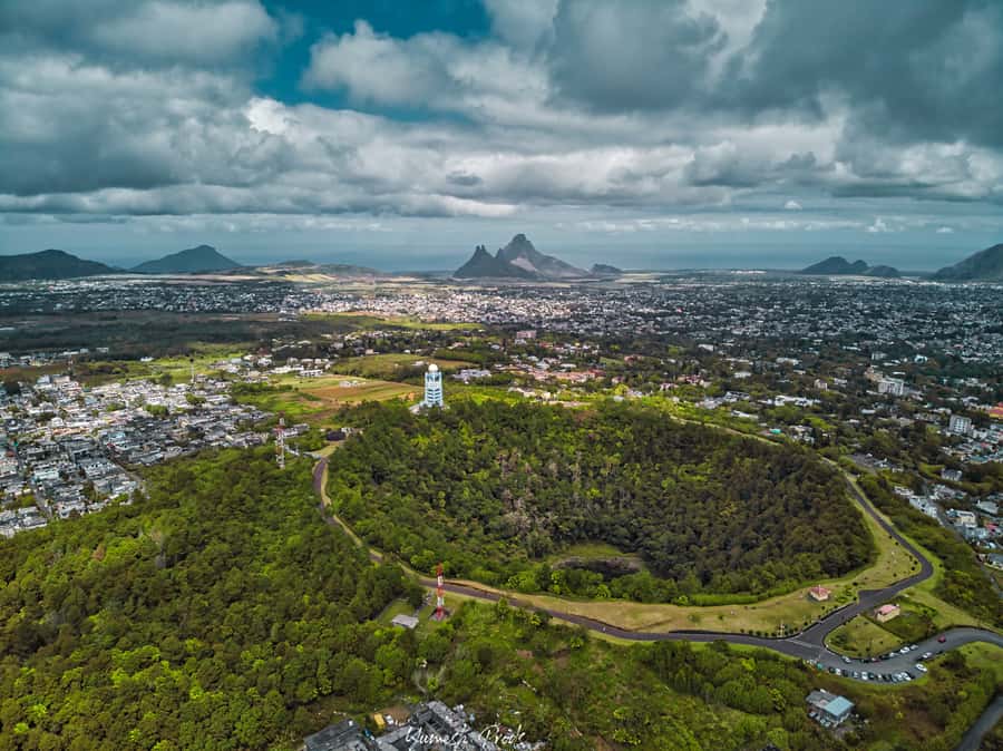 Mauritius: Guided Trip to the Southwest with Safari Tour - Trou Aux Cerfs and the Curepipe highlands