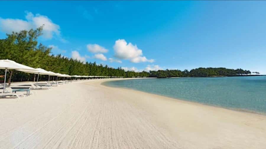 Mauritius: Ile Aux Cerfs catamaran cruise Lunch with BBQ - What the $59 price really covers