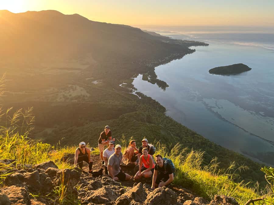Mauritius: Le Morne Mountain Guided Sunrise Hike and Climb - The descent is part of the challenge