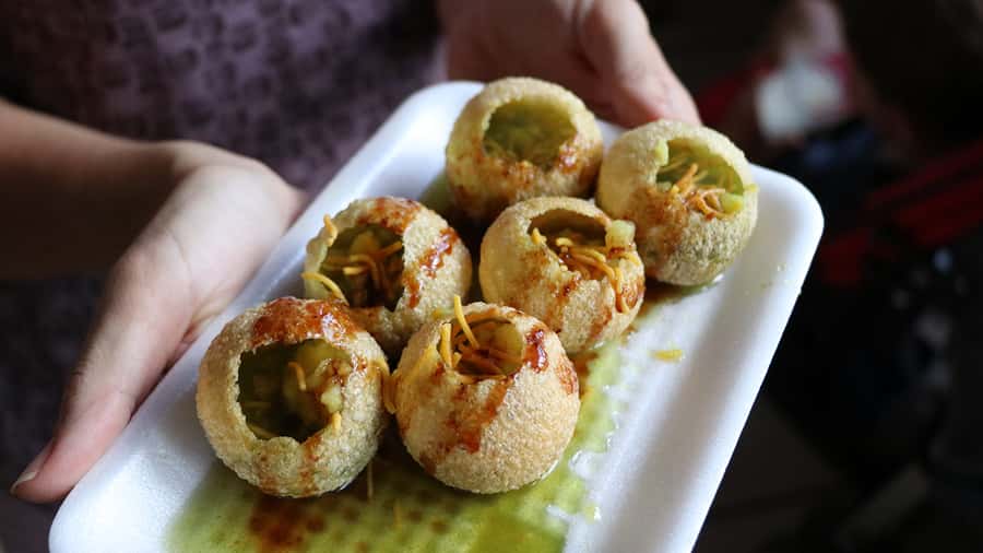 Mauritius: Port Louis Street Food Walking Tour - Walking conditions, timing, and group size