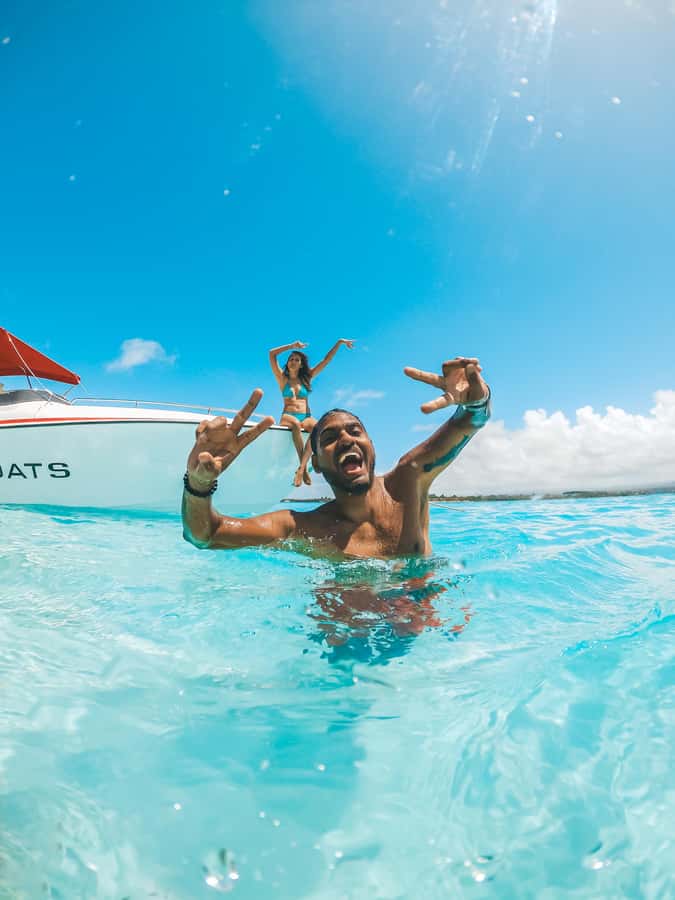 Mauritius: Private 5 Island Tour with Ile aux Cerfs - Ile aux Cerfs before the crowds build