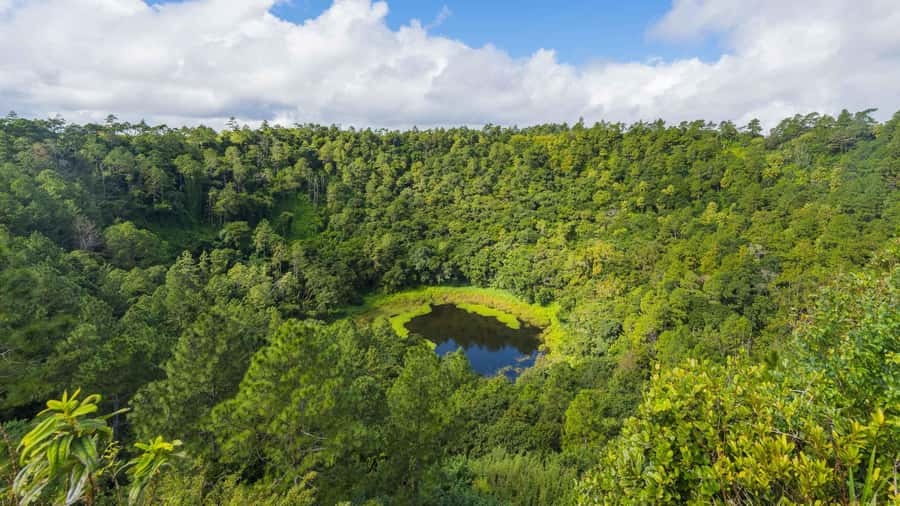 Mauritius: Private South Tour with Pickup - Grand Bassin and the Hindu traditions of Mauritius