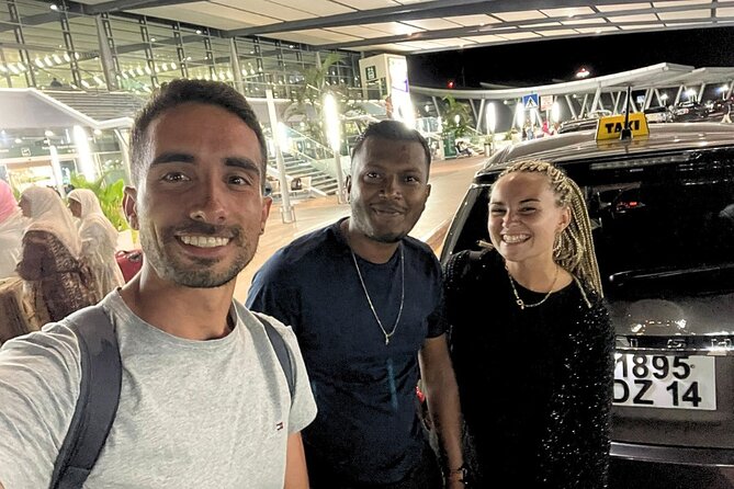 Mauritius Private Transfers: Airport and Ground Services - Value for couples, families, and groups