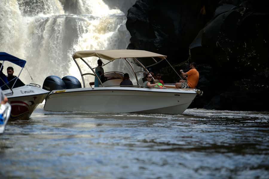 Mauritius: Speedboat Ile aux Cerfs, GRSE Waterfall, BBQ, Bar - Why the speedboat makes this Ile aux Cerfs trip different