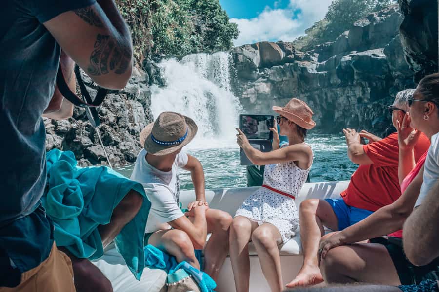 Mauritius: Speedboat Tour to Ile aux Cerfs with Lunch - What makes this speedboat trip worth considering